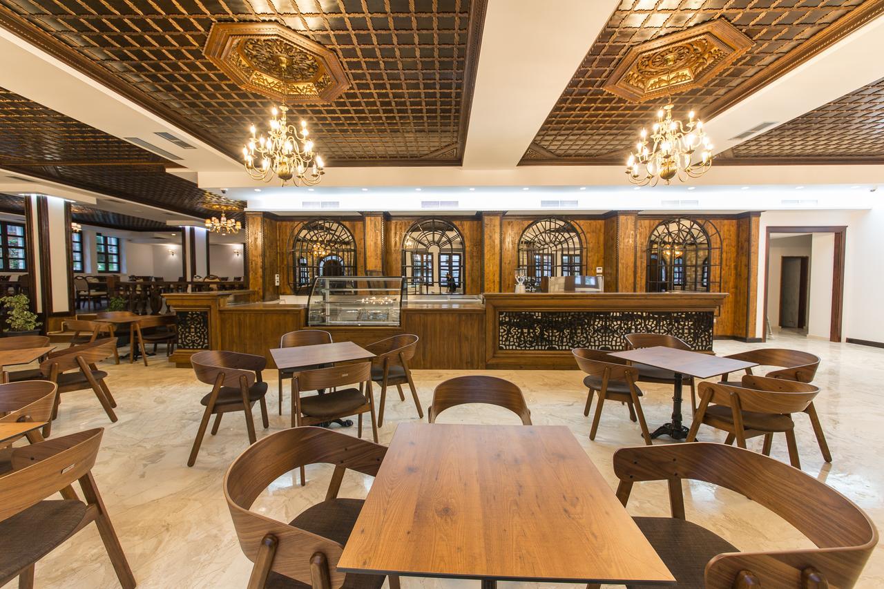 Hotel Onufri Берат Екстериор снимка