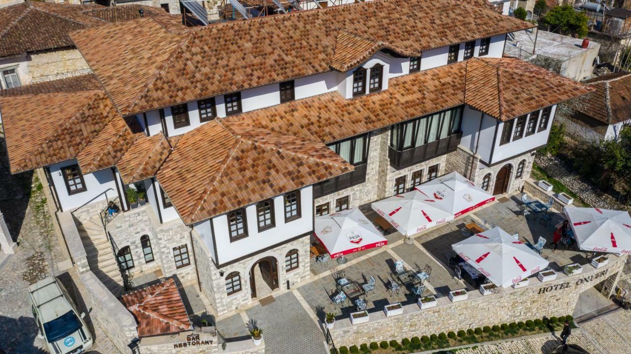 Hotel Onufri Берат Екстериор снимка
